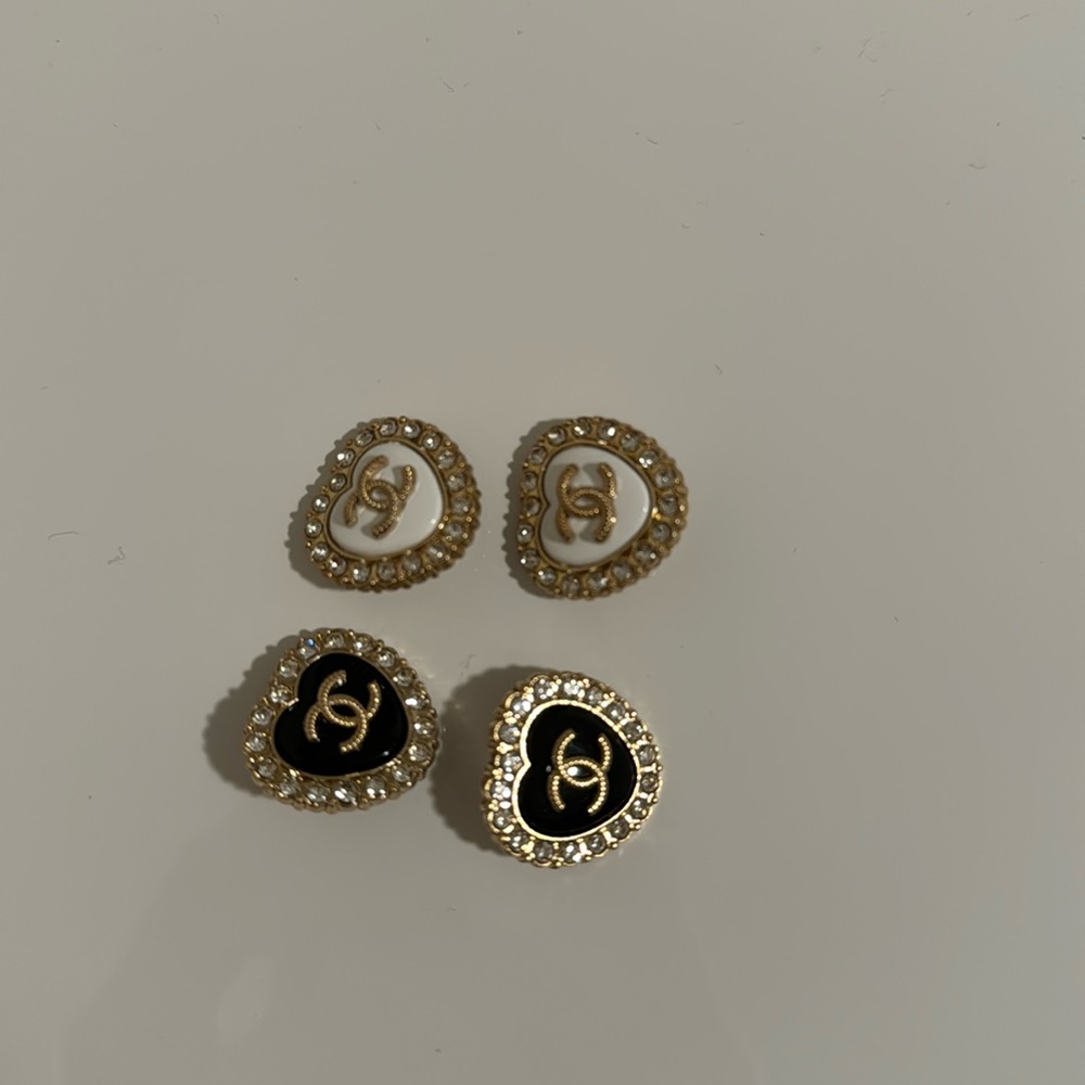 Vintage Chanel button set